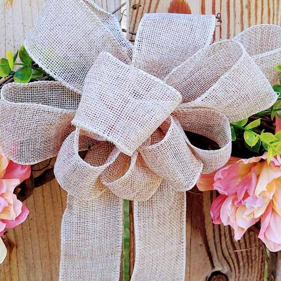 HAND CRAFTED PEACH/PINK LIFELIKE FLOWERS & GREENERY GRAPEVINE WREATH 20" BURLAP - Picture 5 of 7
